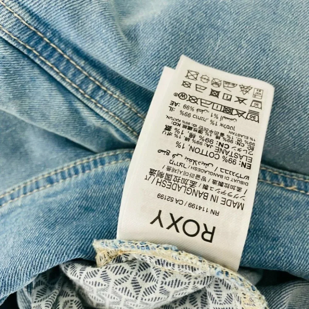 Roxy BNWT Blue Denim Playsuit Jumpsuit Women's Size XS RRP $119.99 - Picture 9 of 9
